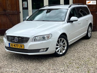 Volvo V70 2.0 T4 Automaat 190pk met Trekhaak, Dealeronderhouden