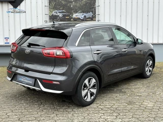 Kia Niro Kia Niro 1.6 GDi Hybrid DynamicLine | Dodehoek | Adaptive Cruise | Halfleder - afbeelding nr 2