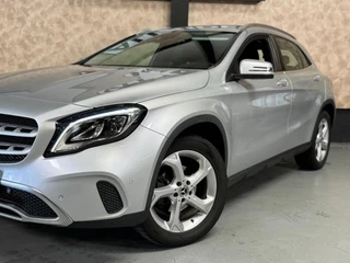 Mercedes-Benz GLA Mercedes-Benz GLA-klasse 180 Business Solution Limited l Leder l Cruise l DAB l LED - afbeelding nr 3