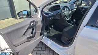 Peugeot 208 Peugeot 208 1.2 PureTech Allure - afbeelding nr 5