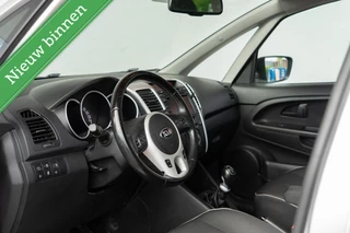 Kia Venga Kia Venga 1.4 CVVT Vibe Panodak, navigatie, achteruitrijcamera - afbeelding nr 3