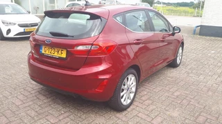 Ford Fiesta Ford Fiesta 1.0 Ecoboost Titanium CLIMA/CRUISE/RADIO DAB/NAVI/PDC+CAMERA/LMV/ENZ - afbeelding nr 6