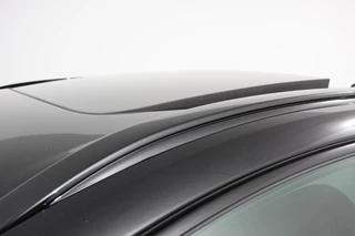 Volvo XC60 Volvo XC60 2.0 T6 Plug-in hybrid AWD Plus Dark Volvo XC60 2.0 Recharge T6 AWD Plus Dark | Nieuw! | Leder | Navigatie | Google | Harman Kardon | Panorama dak | Lichtmetalen Velgen 19