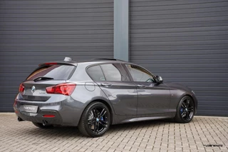 BMW 1 Serie BMW 1-serie M140i LCI2 | Schuifdak | Stuurverwarming | Navi Pro | Alcantara | HiFi Audio| M Sport onderstel | 719M | 5-deurs | - afbeelding nr 47