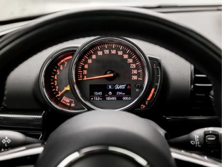 MINI Clubman (PANORAMADAK, GROOT NAVI, KUIPSTOELEN, LEDER/ALCANTARA, STOELVERWARMING, HARMAN/KARDON, LED KOPLAMPEN, CRUISE, NIEUWSTAAT) - afbeelding nr 20