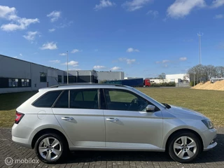 Škoda Fabia Skoda Fabia Combi 1.0 Ambition Business / APK / NAP / Airco / Cruise / PDC / Trekhaak / - afbeelding nr 2