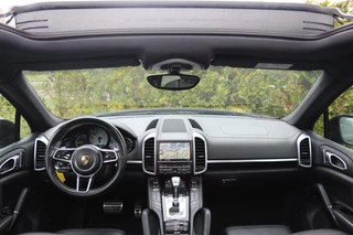 Porsche Cayenne Porsche Cayenne 3.0 S E-Hybrid Ecc|Panodak|Nav|Led|E. Trhk|Leder|Bose - afbeelding nr 3
