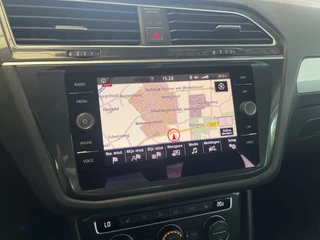 Volkswagen Tiguan Volkswagen Tiguan 1.4 TSI Comfortline | Trekhaak | Schuif-/kanteldak | Navigatie - afbeelding nr 29