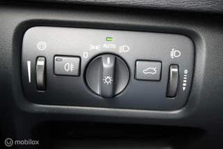Volvo V40 Volvo V40 2.0 T2 R-Design/Navi/Tel/Pdc/Trekhaak/ - afbeelding nr 32