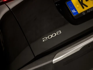 Peugeot 2008 (APPLE CARPLAY, GROOT NAVI, CLIMATE, LED KOPLAMPEN, SPORTSTOELEN, PARKEERSENSOREN, LANE ASSIST, CRUISE, DAB+, NIEUWSTAAT) - afbeelding nr 27