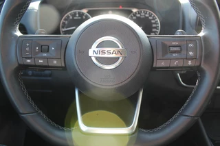 Nissan QASHQAI Climate control , Cruise control Camera , Bluetooth Trekhaak , LED dagrijverlichting , Hoge zit - afbeelding nr 14