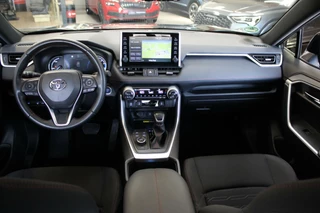 Toyota RAV4 Toyota RAV4 2.5 Plug-in Hybrid AWD // 12-2022 - Trekhaak - Camera - Elek. bestuurderstoel - Stoelverwarming - HUD - Navi - CarPlay & Android Auto - afbeelding nr 14
