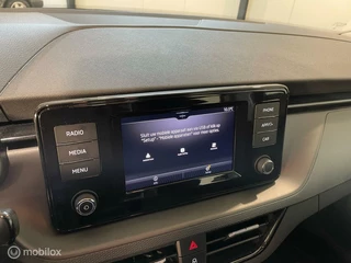 Škoda Kamiq Skoda Kamiq 1.0 TSI 85kw/115pk 6-versn. Ambition, Airco|Apple-carplay|Cruise control|El. ramen|Led|1e eigenaar - afbeelding nr 12