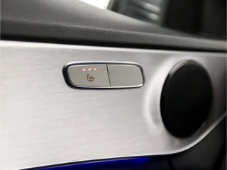 Mercedes-Benz C-Klasse 157Pk Automaat (FACELIFT, VIRTUAL COCKPIT, APPLE CARPLAY, 360 CAMERA, LEDER/ALCANTARA, SPORTSTOELEN, STOELVERWARMING, ZWART HEMEL, NIEUWSTAAT) - afbeelding nr 29