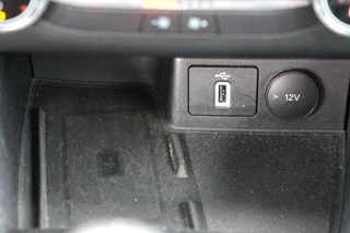 Ford Focus Ford Focus 1.0 EcoBoost Hybrid Titanium X / Virtual Dash / NL Auto / Dealeronderhouden - afbeelding nr 17