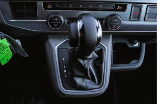 Volkswagen Transporter Volkswagen Transporter T6.1 CARAVELLE 2.0 TDI 150 PK DSG L2H1 DUB/CAB A-Deuren ACC | LED | Digital Cockpit | Virtual Cockpit | - afbeelding nr 20
