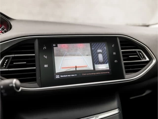 Peugeot 308 Automaat (PANORAMADAK, APPLE CARPLAY, GROOT NAVI, 360 CAMERA, LEDER, SPORTSTOELEN, TREKHAAK, GETINT GLAS, CRUISE, NIEUWE APK, NIEUWSTAAT) - afbeelding nr 16