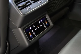 Audi e-tron Audi e-tron 50 quattro S edition 71 kWh PANO|B&O|HUD - afbeelding nr 39