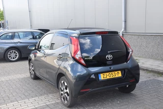 Toyota Aygo Toyota Aygo 1.0 VVT-i x-cite | Schuif-kanteldak | Cruise control | Apple carplay | - afbeelding nr 7