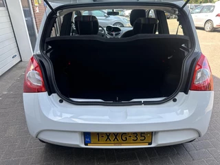 Renault Twingo Renault Twingo 1.2 16V Parisienne *ALL-IN PRIJS* - afbeelding nr 9