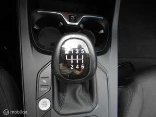 BMW 1 Serie BMW 1-serie 118i High Executive | Trekhaak - afbeelding nr 17