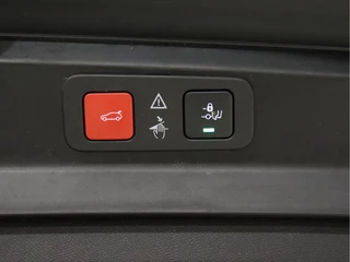 Peugeot 5008 [7-ZITTER, TREKHAAK, CAMERA, APPLE CARPLAY, ANDROID, VERW. MEM. SEATS, HALF LEDER, CRUISE, NIEUWSTAAT] - afbeelding nr 23