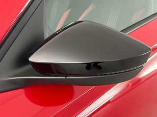 Škoda Kamiq Škoda Kamiq 1.0 TSI Monte Carlo DSG Automaat | Panoramadak | Sportstoelen | Apple Carplay/Android Auto - afbeelding nr 30