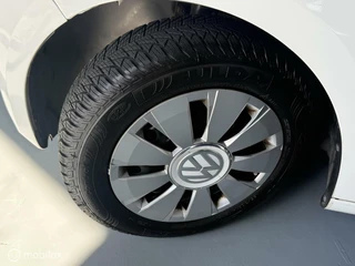 Volkswagen up! Volkswagen Up! / 1.0 BMT up! Take up! / STOEL VW - afbeelding nr 21