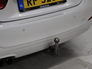 BMW 4 Serie [CARPLAY, PDC V+A, ELEK.. ACHTERKLEP, HARMAN KARDON AUDIOINSTALLATIE, STUUR EN STOELVERWARMING,  TREKHAAK, VOL LEDER, NAVIGATIE, NIEUWSTAAT] - afbeelding nr 8