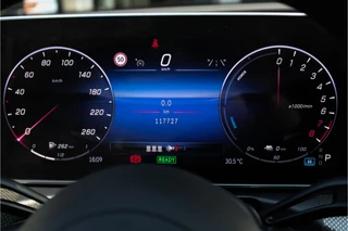 Mercedes-Benz C-Klasse Mercedes-Benz C-Klasse Estate 300e AMG | VOL OPTIE! | Burmester | HuD | Pano - afbeelding nr 23