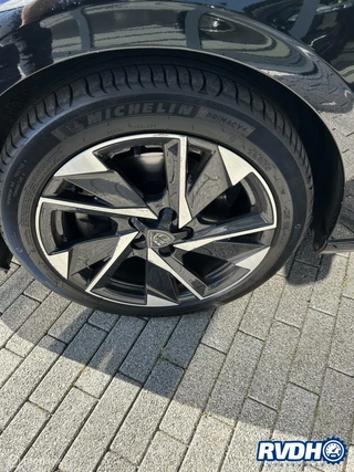 Peugeot 308 Peugeot 308 1.5 BlueHDi Allure Pack Business - afbeelding nr 23