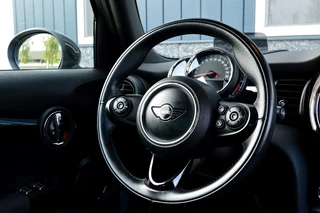 MINI Cooper Rijklaarprijs-Garantie Navigatie Airco Led Sport Interieur - afbeelding nr 27