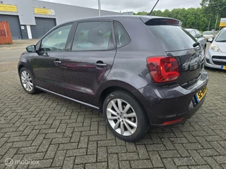 Volkswagen Polo Volkswagen Polo 1.2 TSI Highline / Navigatie/ Led koplampen - afbeelding nr 3