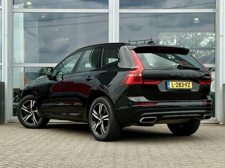 Volvo XC60 Volvo XC60 2.0 T8 Twin Engine AWD R-Design|PANO|H&K|360|TREK - afbeelding nr 2
