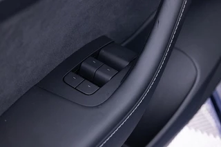 Tesla Model 3 - afbeelding nr 8