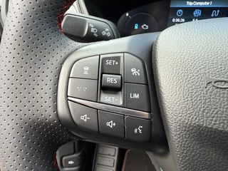Ford Kuga Ford Kuga 2.5 PHEV ST-Line X 243pk | Driver Assistance pack | Matrix LED | Black Package | Wegklapbare Trekhaak | Panoramadak | Winterpack | 2.100kg Trekgewicht - afbeelding nr 30