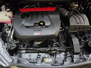 Toyota Yaris Toyota Yaris 1.6 GR Four Performance Carplay Carbon LED Camera 18