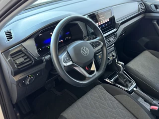 Volkswagen T-Cross Volkswagen T-Cross DE VERNIEUWDE T-CROSS 116PK VIR.COCKPIT LMV CARPLAY 2024 