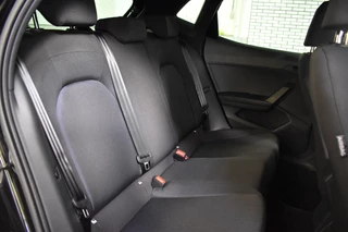SEAT Ibiza SEAT Ibiza TSI 110PK FR SPORT LED/NAVI/CARPLAY/CAMERA - afbeelding nr 19