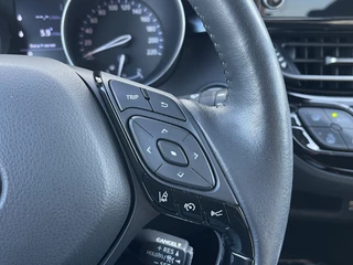 Toyota C-HR Toyota C-HR 2.0 Hybrid Team D | CarPlay | Parelmoer | Camera | ACC | LED | DAB+ | Keyless | 18 inch - afbeelding nr 18