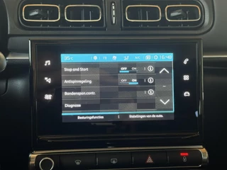 Citroën C3 Citroen C3 1.2 PureTech C-Series Navigatie Clima Cruise Carplay Led Parkeensensor achter - afbeelding nr 27