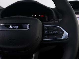Jeep Renegade Jeep Renegade 1.5T e-Hybrid 130 PK North Star | Pano | Safety | Winter | 18