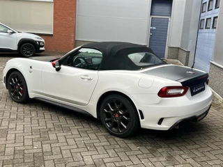 Fiat 124 Spider Abarth 124 Spider 1.4 170 PK l Navi l Keyles l Record Monza - afbeelding nr 6