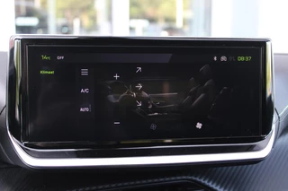 Peugeot 2008 Peugeot 2008 1.2 130PK AUTOMAAT GT PACK | NAVIGATIE | FULL LED KOPLAMPEN | DRAADLOZE APPLE CARPLAY/ANDROID AUTO | ADAPTIVE CRUISE CONTROL | CAMERA VOOR + ACHTER | CLIMATE CONTROL | LICHTMETALEN VELGEN 17