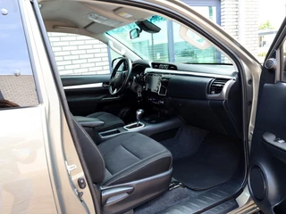 Toyota Hilux Toyota Hilux 2.8 D-4D XtraCab Professional Premium | Automaat | 3500 KG Trekg - afbeelding nr 11