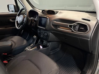 Jeep Renegade 19Inch l.m. velgen, dode hoeksensor, achteruitrijcamera - afbeelding nr 10