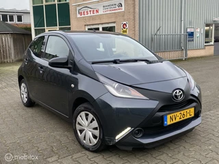 Toyota Aygo Toyota Aygo 1.0 VVT-i x-now - afbeelding nr 4