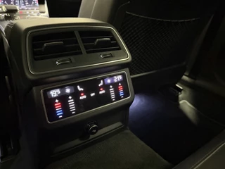 Audi A6 Audi A6 Avant 55 TFSI e quattro 367PK Competition S-Line PANO/TREKHAAK/SOFT-CLOSE/HEAD-UP/MEMORY/ACC/KEYLESS/MATRIX/STANDKACHEL/19