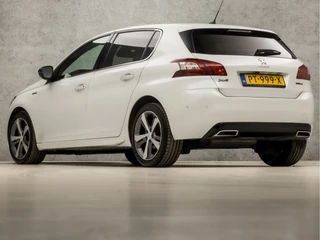 Peugeot 308 Peugeot 308 1.2 PureTech GT-line Automaat (NAVIGATIE, CAMERA, KEYLESS, MASSAGE, STOELVERWARMING, CAMERA, SPORTSTOELEN, LEDER/ALCANTARA, GETINT GLAS, NIEUWE APK, NIEUWSTAAT) - afbeelding nr 3