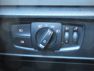 BMW 1 Serie BMW 1-serie 116d Sport Automaat Clima Stoelverwarming PDC - afbeelding nr 19